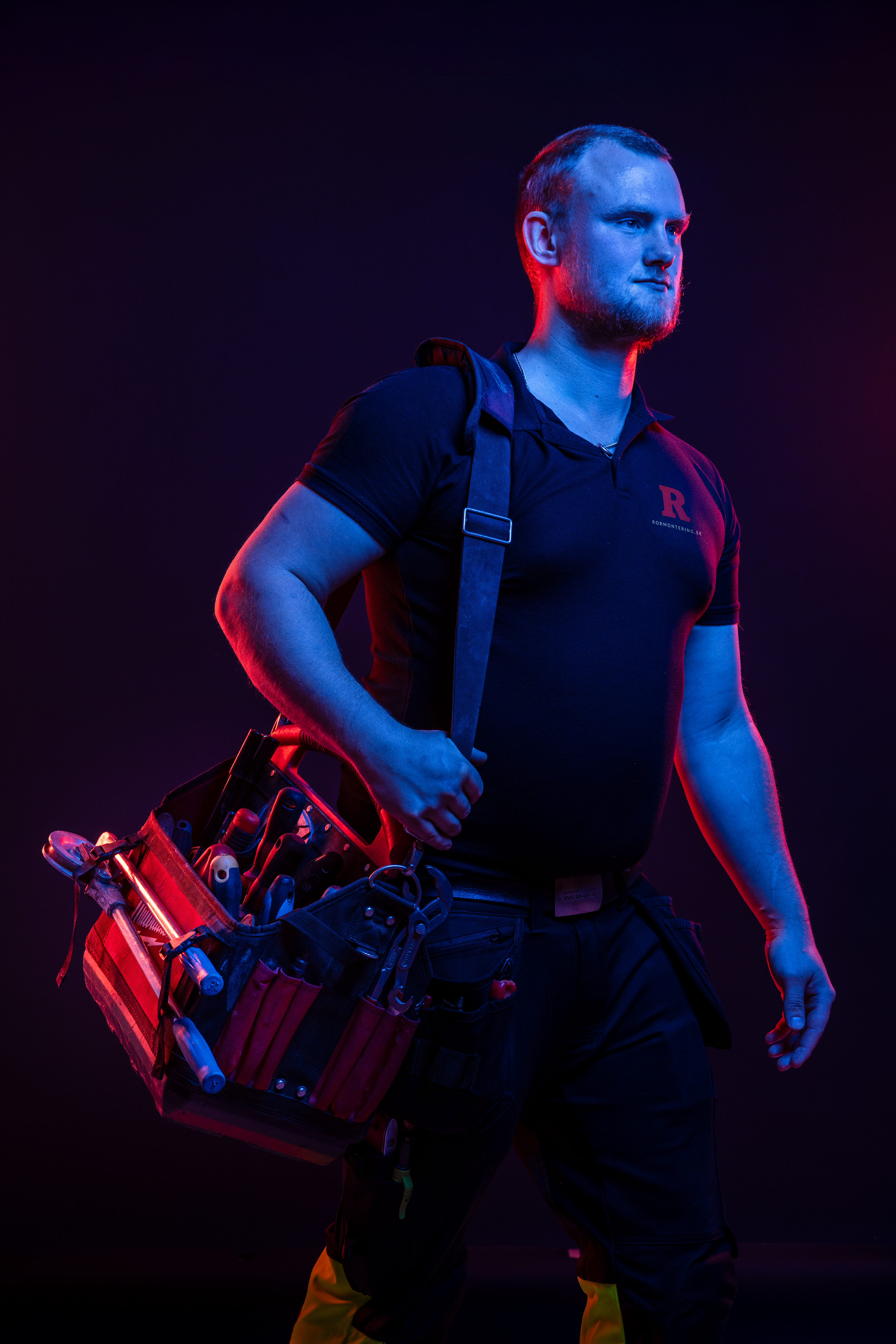 Porträtt av certifierad rörmokare på Rörmontering