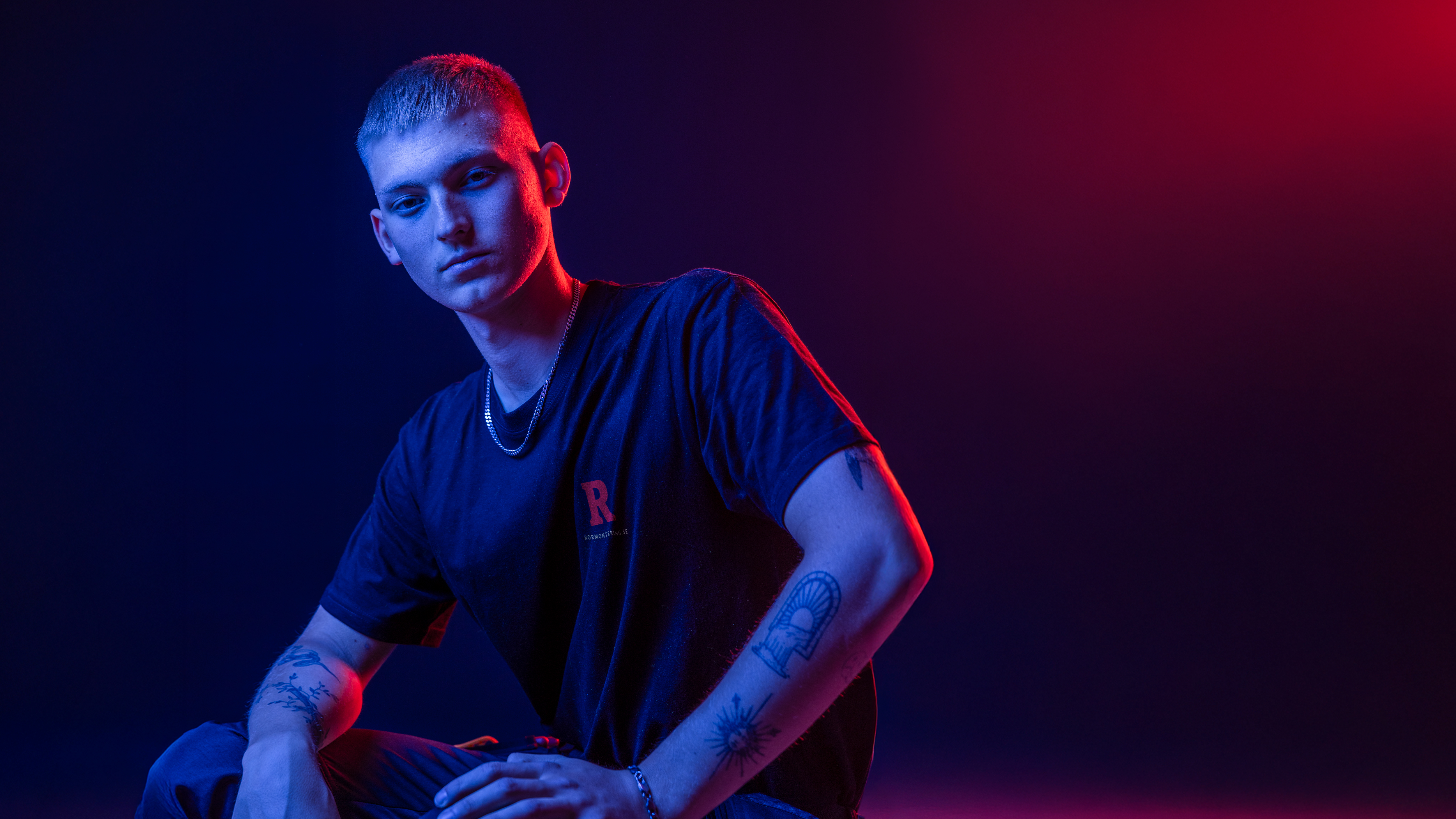 Porträtt av certifierad rörmokare på Rörmontering